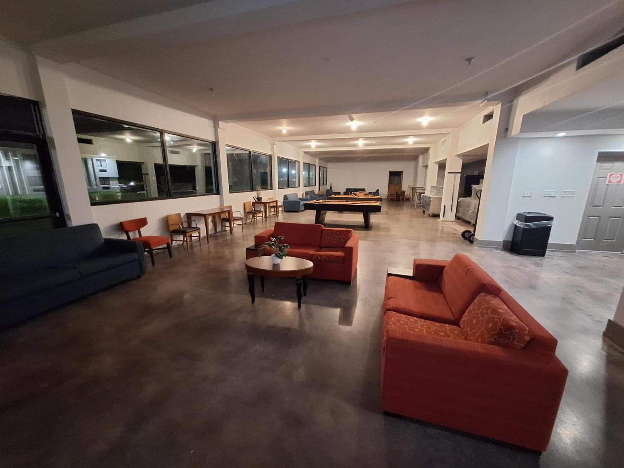 The Hotel Orange Ngoại thất bức ảnh
